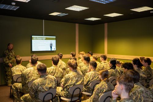 Inczédys kadétok a Nyíregyházi Honvédelmi Központban